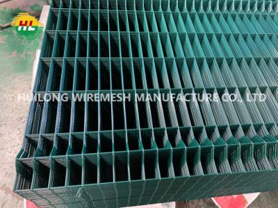 China Astm Galvanized Welded Mesh Fence Wire Diameter 2.00mm - 6.00mm for sale