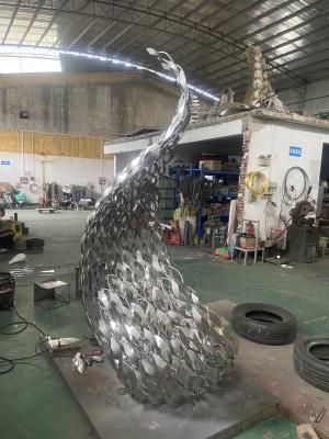 China Custom Outdoor Water Pool Metal Art Sculptures Decorations en venta