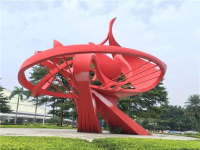 China Zusammenfassungs-Flammen-große Metallgarten-Verzierungen, roter Spray gemalt außerhalb der Garten-Statuen zu verkaufen