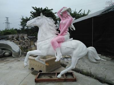 中国 漫画の有名な青銅色の馬の純粋な手細工の彫刻の庭の動物の彫像 販売のため
