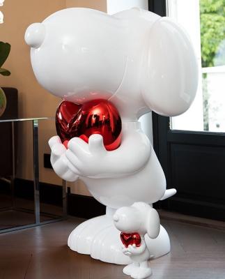 China Snoopy Cartoon Character Sculptures Surface Brushed Dog Garden Statues Ornaments for sale