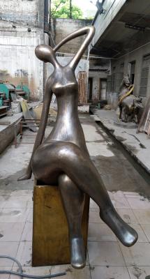 China Extracto metálico Art Deco Figurines Bronze, artistas famosos de la escultura del metal del retrato en venta