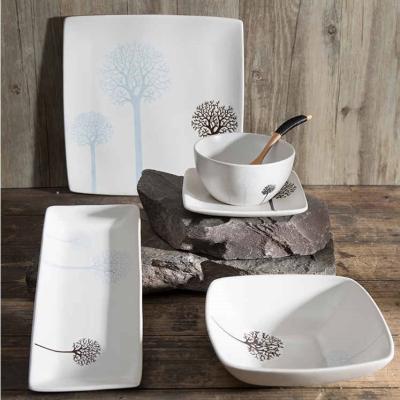 China Customized Porcelain Dinnerware Set for sale