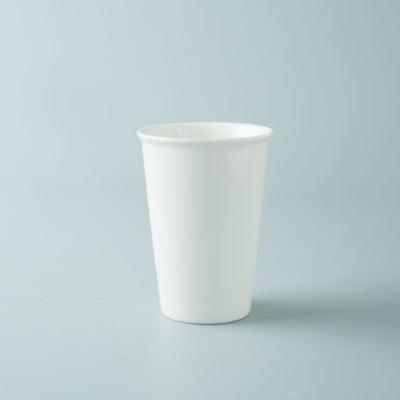 Chine les tasses en céramique blanches de 420ml 12Oz, poterie attaque l'utilisation à la maison sans poignées à vendre