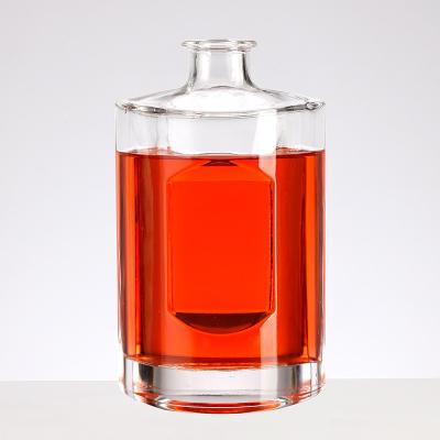 China 650ml Crystal Round Decanter Set for Whiskey Glass Bottle Gift Box Vodka Wine Bottle for sale