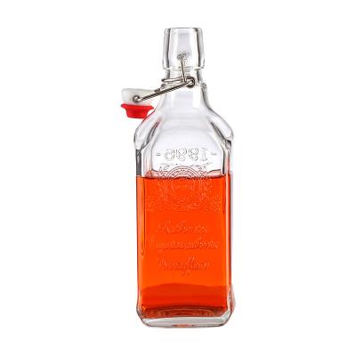 China Botella de vidrio de 500 ml para la elaboración casera de alcohol en venta