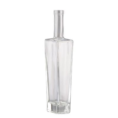 China Spray Cap Square Vodka Glass Bottle Ideal for Whiskey Gin Bourbon Vodka Brandy Storage for sale