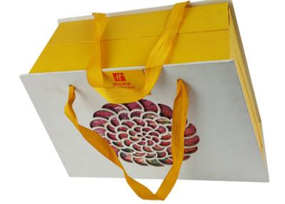 China OEM Customized Box Packaging Packing Paper Box Printing Open Shape Yellow Color Cardboard Box with Handle for sale