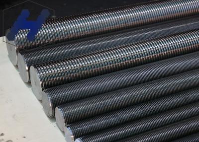 China Los Ss MÉTRICOS tachonan el material M16 del perno 42CrMo roscaron a Rod For Metal Building en venta