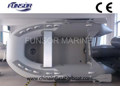 China Caiaque inflável motorizado popular original do PVC dos barcos infláveis para jogos da água à venda