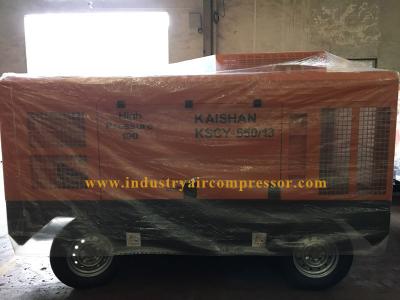 China 1 Years Warranty Portable Screw Air Compressor Mobile Air Compressor For Mining for sale