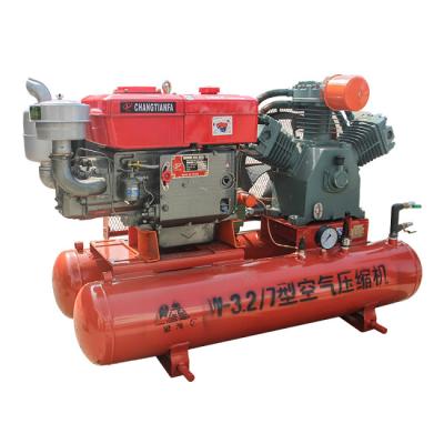 China Diesel Driven Portable Oil Less 25hp 7bar 100 Psi Pneumatic Air Compressor For Drilling Borehole for sale