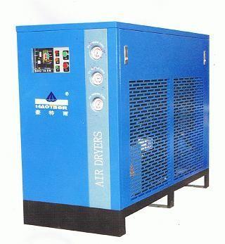China Large capacity blue refrigerated compressed air dryer low noise 220V 3.8m³/min for sale