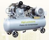 Chine Mini compresseur d'air de piston pour le MPA hydraulique de l'élément 3.6m3/min 126CFM 4,0 580 livres par pouce carré à vendre