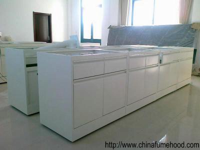 China muebles de acero del laboratorio del 1.5*3*0.85m con los cajones para los experimentos de los proyectos de la ciencia en venta