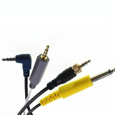 China Custom 3.5mm Male Stereo Auxiliary Extension / Shielded Audio Cable Harness à venda