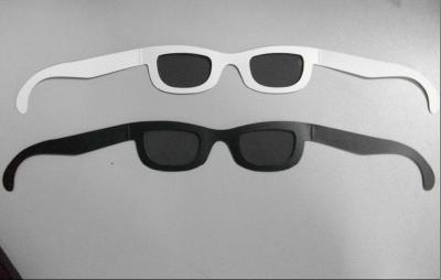 China 300g Paper Polarized 3d Glasses For Cinema , Circular Polarising Glasses for sale