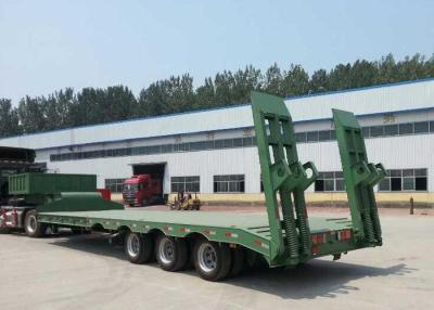 China Low-bed Semi Trailer Truck 3 Axles 60Tons 15m for Loading construction machine for sale