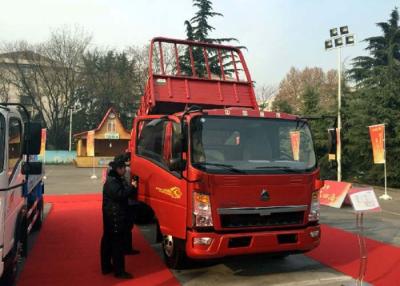 China Light Duty Trucks SINOTRUK HOWO 5 Tons Light Truck for Logistics ZZ1047C2813C145 for sale