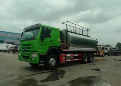 China HOWO 7 Bitumen Truck 6X4 Right Hand Drive Type for sale