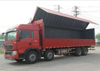 China SINOTRUK HOWO T5G Wing Van Cargo Truck 8X4 12 rijdt LHD-MENSENmotor Euro4 336HP Te koop