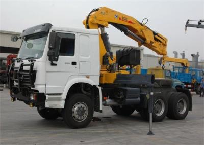 中国 SINOTRUKのトラクターのトラックは油圧クレーン6X4 LHD 336HP XCMG 12トンを伸ばします取付けました 販売のため