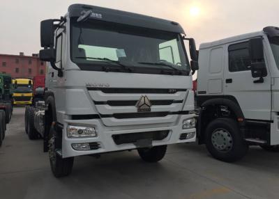 China SINOTRUK HOWO Dropside Cargo Commercial Vehicles Truck Chassis LHD 6X4 371HP for sale