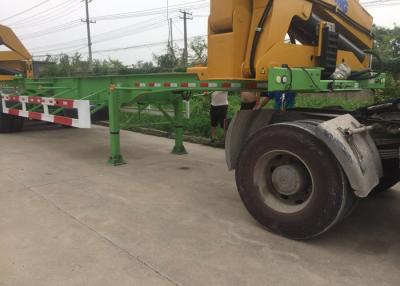 China Side Lifter 3 Axles Truck Mounted Crane 20ft 40ft FUWA Brand Tri Axle for sale
