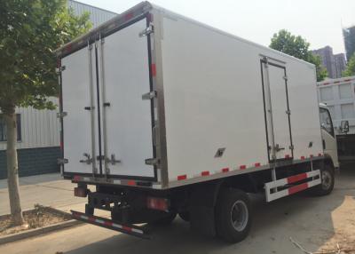 China Isolação alta caminhão refrigerado com Polímero Composto Van Placa à venda