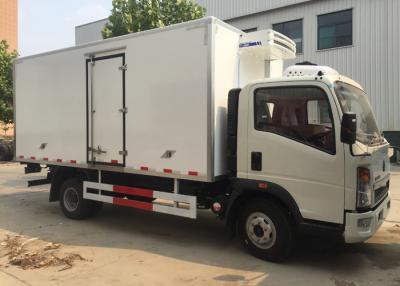 China Low Temperature Refrigerator Truck / LHD 4X2 Refrigerated Food Truck for sale