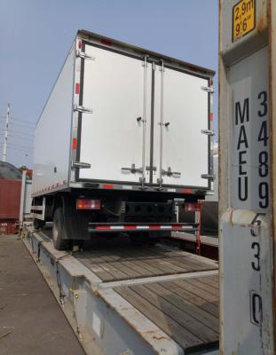 中国 7 ZZ1127G4215C1を運ぶ冷凍食品のためのトンによって冷やされているトラック 販売のため