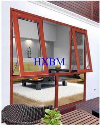 Chine Le bois solide Windows de villas de luxe et le conifère stratifié naturel de portes avance lourdement à vendre
