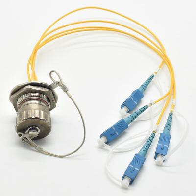 China Conector rápido de la fibra del SC FC del cable de fribra óptica de remiendo del perno impermeable del cordón 4 en venta