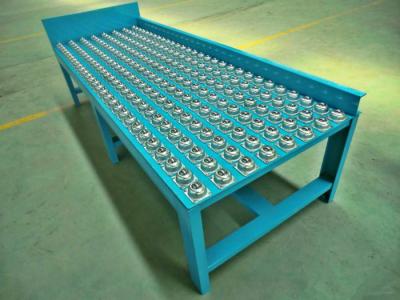China Transportation Gravity Roller Conveyor , Standard Gray / Zinc Pallet Roller Conveyor for sale