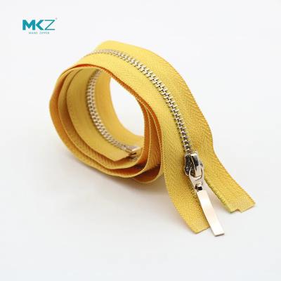 China Common Teeth Open-end Zipper for Jacket Metal Zipper for sale