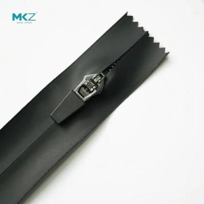 China YG Puller #5 Water Proof Zippers , TPU Heavy Duty Waterproof Zipper for sale