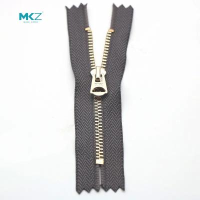 China Common Tooth Close End #5 Heavy Duty Metal Zippers for sale