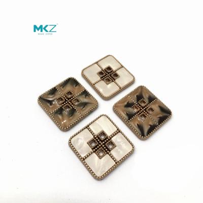 China Square Retro Square 4 Holes 24L 15mm Resin Epoxy Buttons for sale
