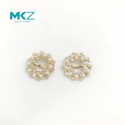 China Pearl Rose Gold 28L 30L 32L Diamond Buttons For Shirt for sale