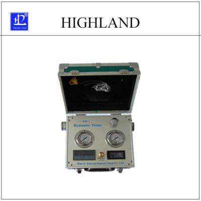中国 デジタル表示装置のメートルが付いている42Mpa軽量の携帯用油圧テスター 販売のため
