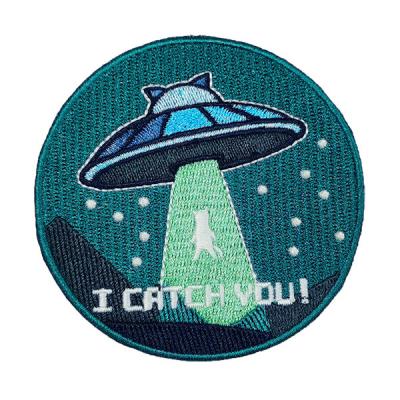 China Custom Iron On Embroidered Patches Pantone Color Embroidered Cloth Patches for sale