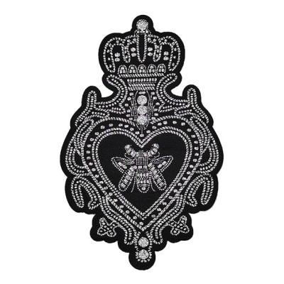 Chine Logo Bee Embroidery Patch métallique, les insignes tissés faits sur commande a personnalisé à vendre