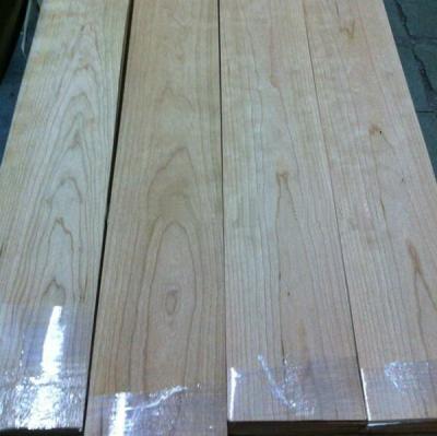 China Quarter Cut Cherry Wood Floor Veneer Sheets Fine Straight Crown Grain for sale
