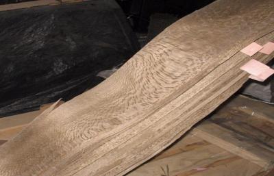 China Dyed Wood Veneer For Decoration for sale