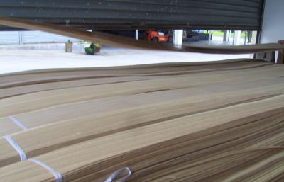 China Wood Veneer Plywood Sheets Quarter Cut Veneer Natural Brown 0.5mm Thickness for sale