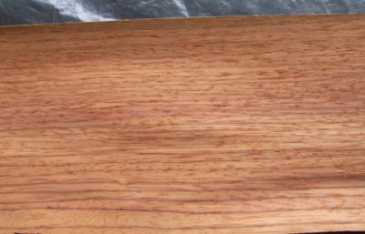 China Chapa clara cortada cuarto para la madera contrachapada, chapa natural de madera de la teca de Birmania en venta