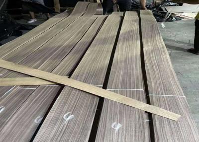 China 2.5 - 3.8m Length American Black Walnut Veneer Sheet For Plywood for sale