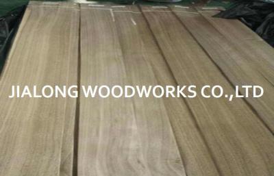 China Hotel Furniture Natural Wood Walnut Veneer Plywood Quarter Cut Grain AAA Grade for sale