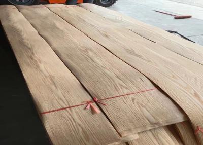 China Sliced Cut Red Oak Veneer Sheet 0.22mm Thickness With Fleece Back for sale