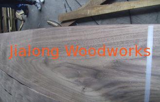 China Borda de borda de madeira projetada noz do folheado da mancha da construção impermeável à venda